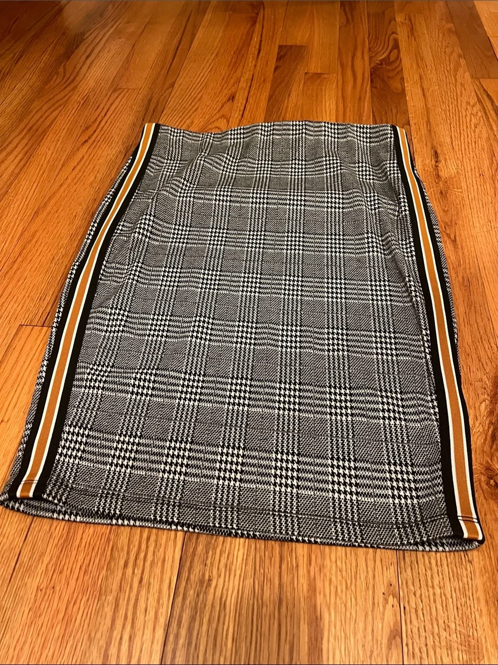 Classic Glen Plaid Pencil Skirt with Tan & Black Side Stripe
